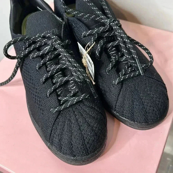 Pharrell Williams adidas Superstar Primeknit Core Black GX2482 - Picture 6 of 12